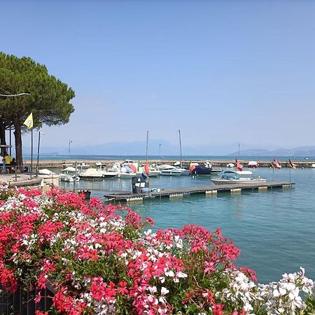 Home La Rosa Del Garda Πεσκιέρα ντελ Γκάρντα Εξωτερικό φωτογραφία